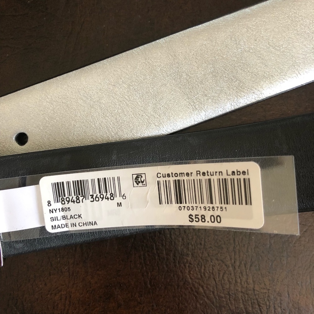 DKNY Leather Reversible Belt Silver Black Small - Picture 3 of 4